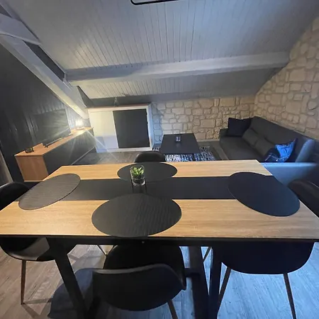 L Appartement Chez J&C Mandeure Exterior foto